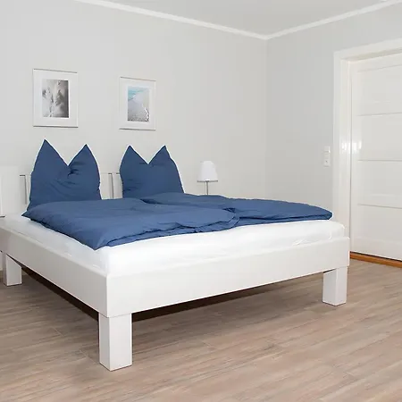 Haus 12 Country house *